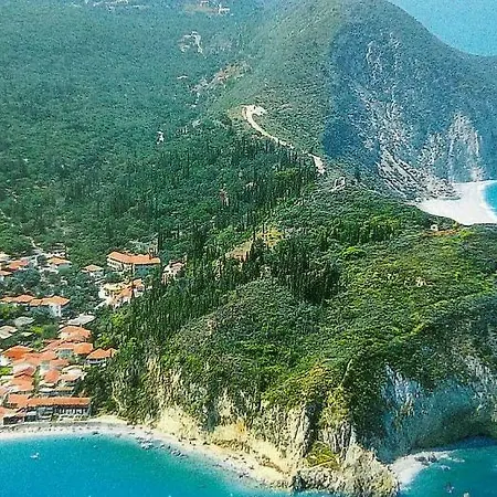 Mistral Apartahotel